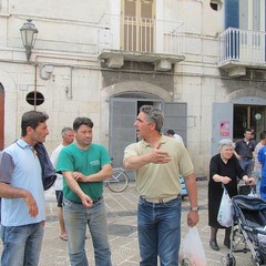 Piazza Longobardi, protestano i pescatori di Trani