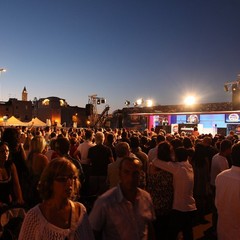 Trani, Radionorba sul porto con Giusy Ferreri e Luca Dirisio