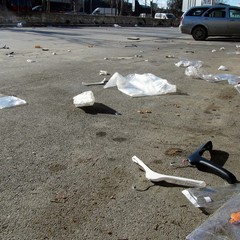 Mercato di Trani, gli ambulanti sporcano