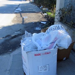 Mercato di Trani, gli ambulanti sporcano