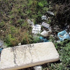 Mercato di Trani, gli ambulanti sporcano