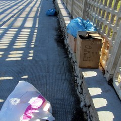 Mercato di Trani, gli ambulanti sporcano