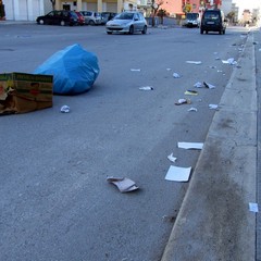 Mercato di Trani, gli ambulanti sporcano