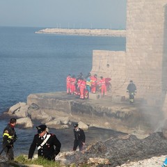 Trani, donna precipita dal muraglione del Castello Svevo