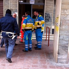 Trani, anziano trovato morto in via De Nicola