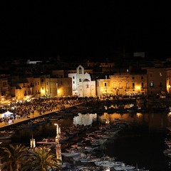 Trani, bella di notte