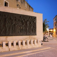 Trani, bella di notte