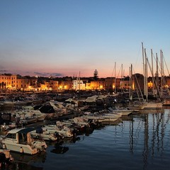 Trani, bella di notte