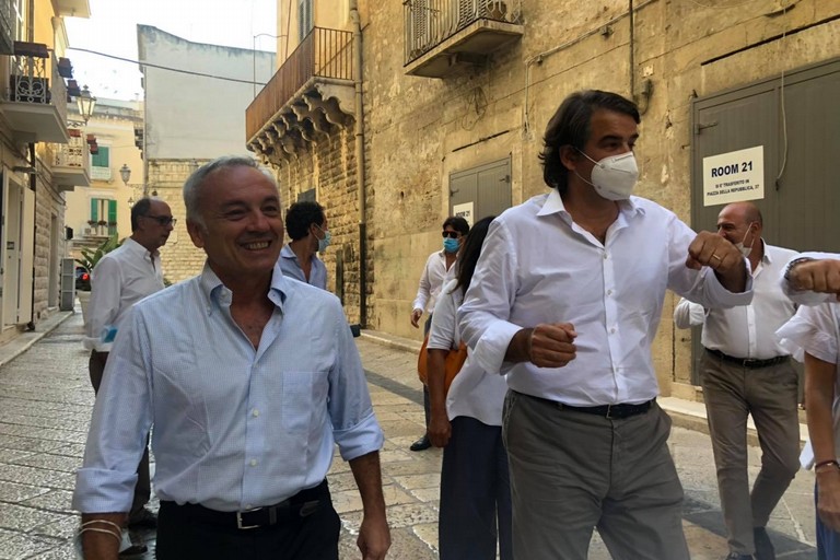 Fitto a Trani con il candidato al consiglio regionale Emanuele Tomasicchio