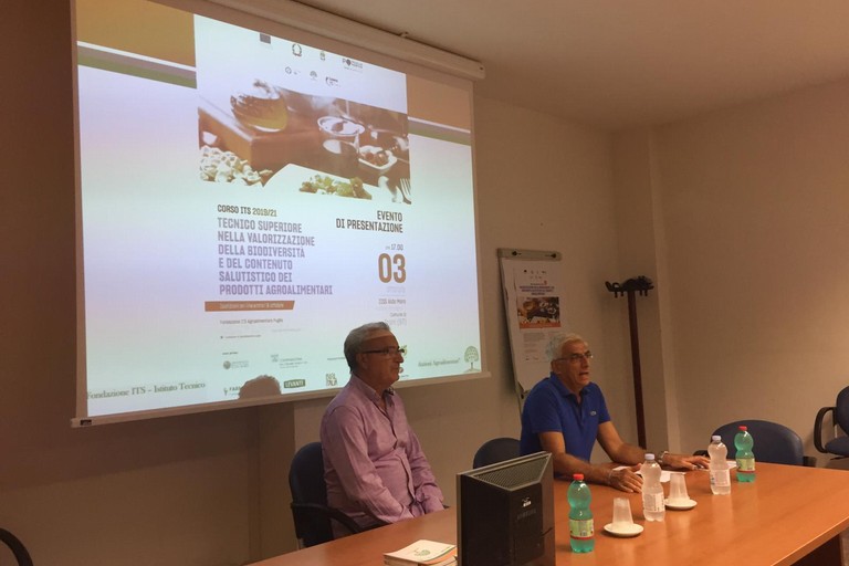 Corso Its a Trani, conferenza di presentazione