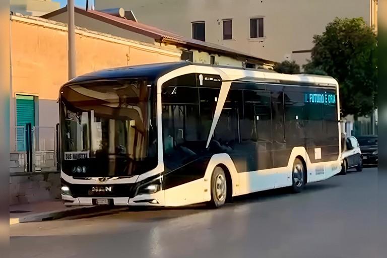 Trani | Navetta Quartiere Stadio. <span>Foto Tonino Lacalamita</span>