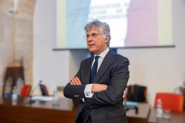 Avv. Francesco Logrieco