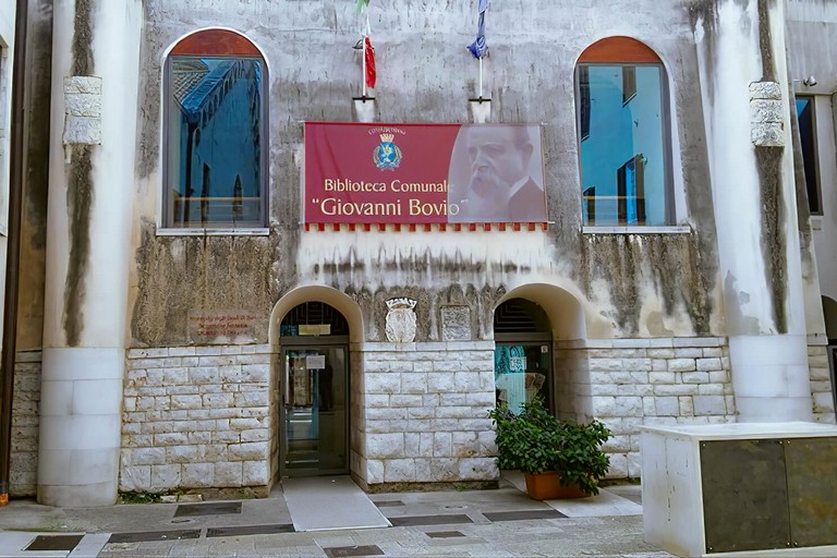 Biblioteca Comunale di Trani