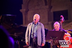 Quel sapore di mare che Gino Paoli portò a Trani tante volte: addio a un poeta della musica