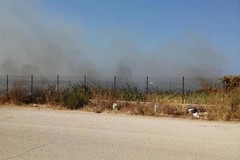 Due incendi in un solo pomeriggio nella zona nord di Trani