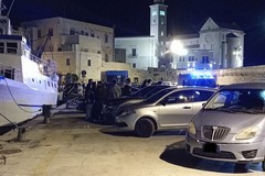 Parcheggio finito male: l’auto affonda in mare