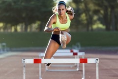 La triade dell'atleta donna: disturbi del ciclo, stanchezza ed osteoporosi