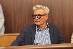 Angelo Guarriello | Consiglio comunale, l’opposizione attacca dopo il rinvio: «Spettacolo indecoroso e fuga dal confronto»