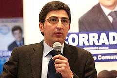 Corrado contro tutti, "rimprovero" ai vecchi politici