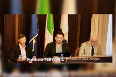 Trani, la sospensiva accende il Consiglio: scontro in Aula e seduta congelata