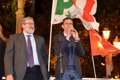 Bottaro ed Emiliano in piazza: «Insieme facciamo ripartire Trani e la Puglia»
