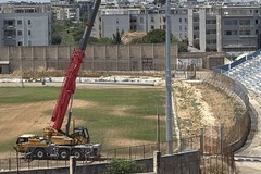 Stadio “Lapi”, iniziata l’installazione delle quattro torri faro