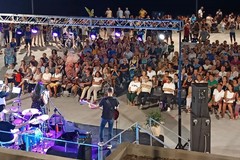 A Trani finalmente un Ferragosto "semplice e popolare", da incorniciare fra musica e divertimento