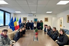 Gli studenti dell'Itc Aldo Moro al consolato di Romania