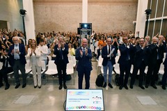 Trani sul podio del Premio Federchimica Giovani: premiata la scuola primaria Papa Giovanni XXIII