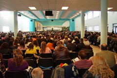 Testimoni di Geova di tutta la Puglia in assemblea