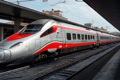 Frana sulla linea, l'offerta alternativa di Trenitalia da e per Trani