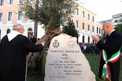 Inaugurate le nuove aiuole di piazza Natale d'Agostino