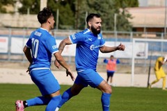 Stagione storica per il Trani: i biancazzurri si laureano campioni di Puglia, Squinzano battuto