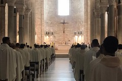 Giovedì Santo, Monsignor D'Ascenzo ai sacerdoti: «Una chiesa povera per i poveri»