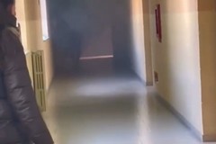 Incendio all’Istituto Aldo Moro di Trani, evacuato l’edificio