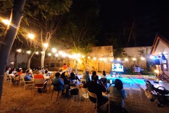 Un anno di Caffè Corsaro: il 20 luglio una festa con musica con musica,cibo, vino e birra locale