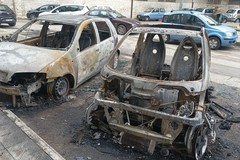 Auto incendiate nella notte: nessuna ipotesi esclusa