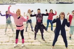 "A Trani ci si diverte!": il video dalla gioiosità contagiosa di Gigi Bucci  spopola sul web