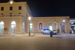 Rafforzati i controlli della Polizia nella villa comunale e in stazione