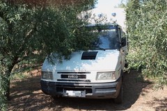 Ladri tentano furto di un camion carico di uva in contrada Santa Chiara