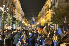 Danni alle insegne parapedonali in piazza della Repubblica, l'Inter Club Trani prende le distanze