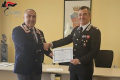 Il luogotenente Francesco Langiano riceve l’alta onorificenza della medaglia mauriziana