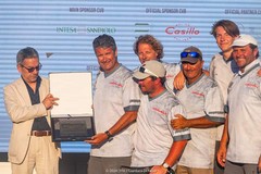 Campionati italiani di Vela d'Altura: Niki Vescia porta Trani in vetta con "Un po' per gioco"