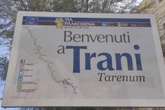 "Benvenuti a Tarenum": Trani insorge contro i cartelli della Regione. "Pronti a correggere"