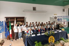 Un'aula piena di sogni: ieri a Trani la Festa della Scuola con le borse di studio del Rotary Club