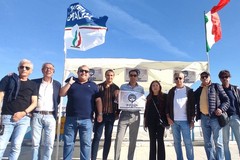 Fratelli d’Italia in piazza per smuovere l’opinione pubblica sul degrado cittadino, partendo da Colonna