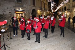 Il complesso civico bandistico “Città di Trani” allieta le vie del centro cittadino