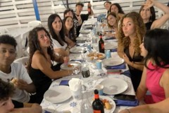 Tragedia a Bisceglie: studentessa di Trani muore improvvisamente mentre è a cena con i compagni