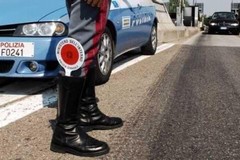 A Trani autonoleggio abusivo scoperto e chiuso dalla Polizia Stradale
