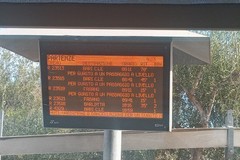 Guasto al passaggio livello di S.Spirito, ritardi anche di 70 minuti su tutte le linee